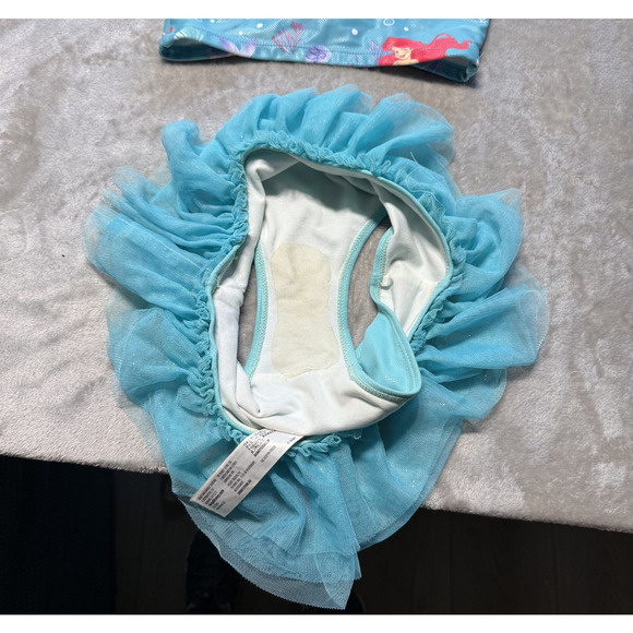 Disney The Little Mermaid Ariel Swimsuit Girl Sz 7/8 Rash Guard Shirt Set - Picture 6 of 6